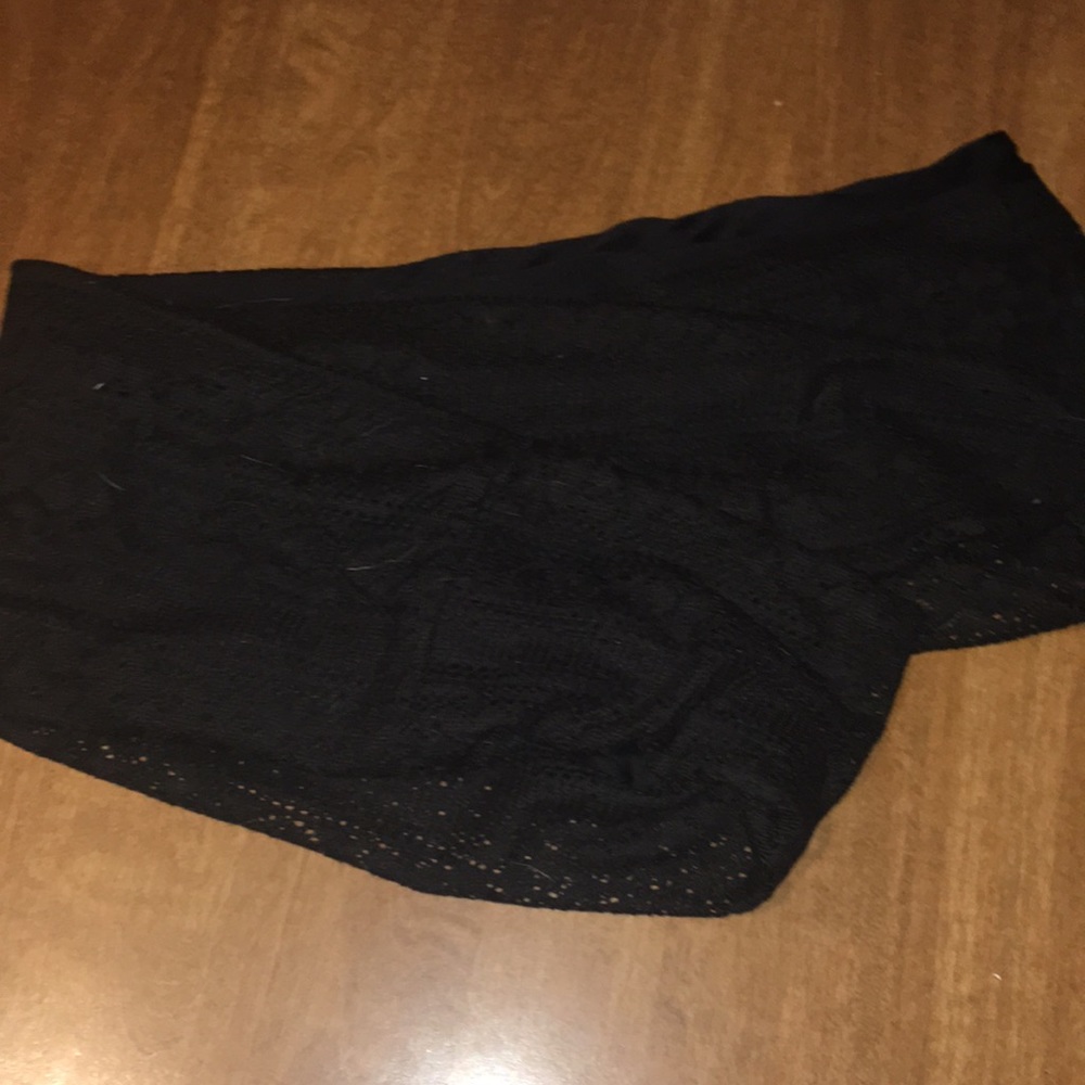 black infinity scarf